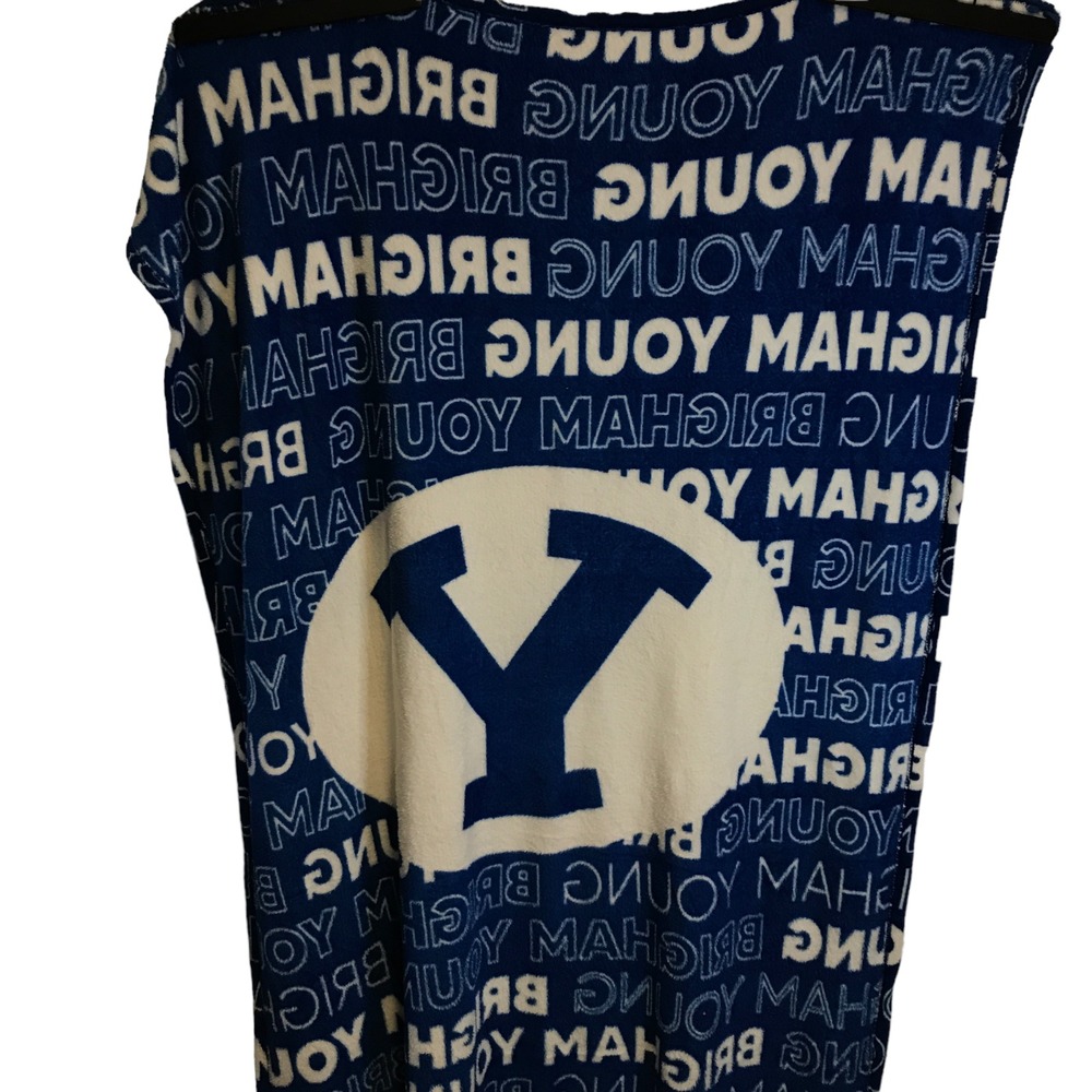 Logo Brands Brigham Young University BYU Cougars Polyester Blue Throw Blanket - Picture 11 of 16
